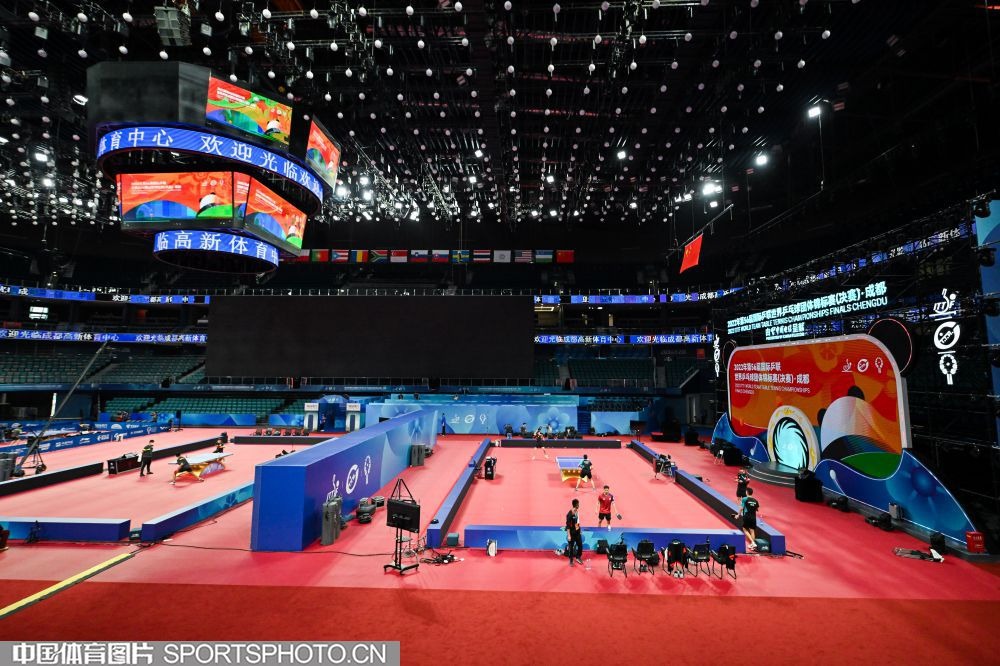 RMC：姆巴佩在上周联赛遭受膝盖撞击，并最终带伤踢完比赛